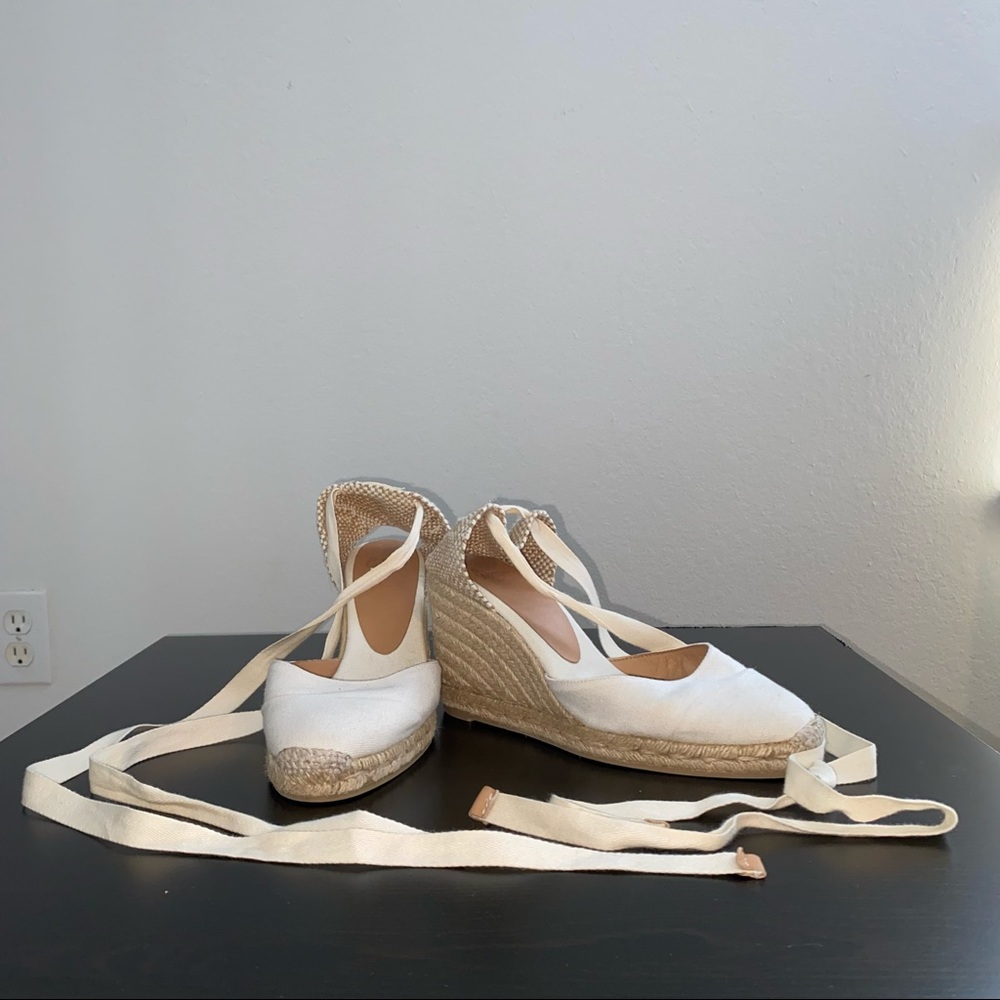 Castañer ivory espandrilles Size: 38 Ref: Carina